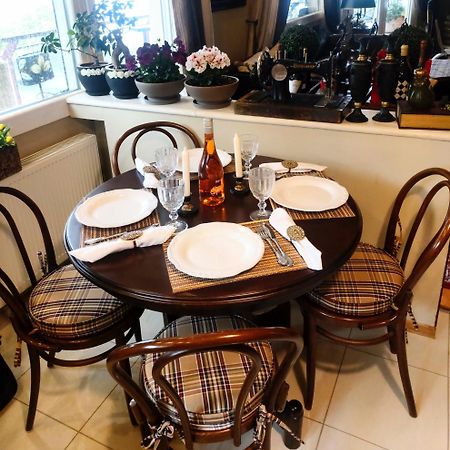 Classic Apartment With Beautiful View Kastoria Extérieur photo
