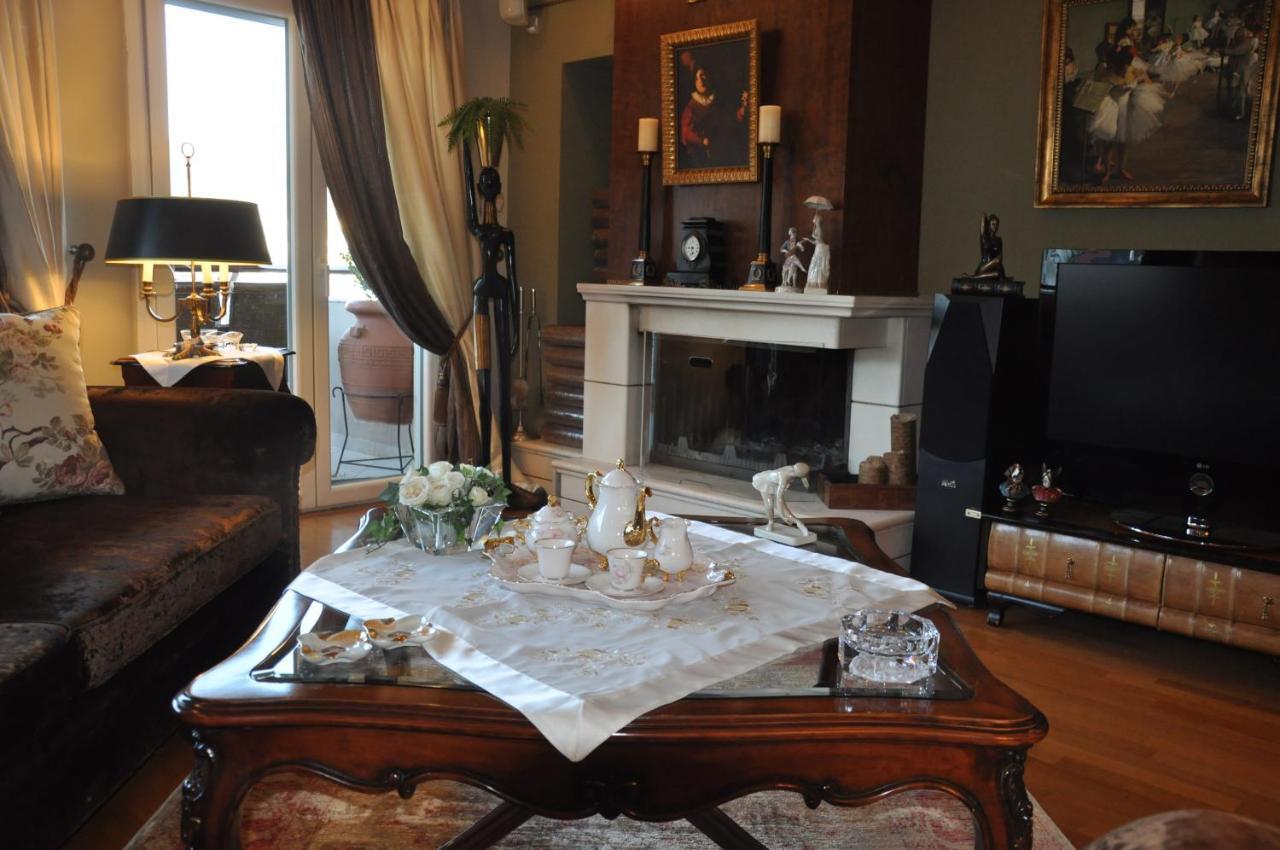 Classic Apartment With Beautiful View Kastoria Extérieur photo
