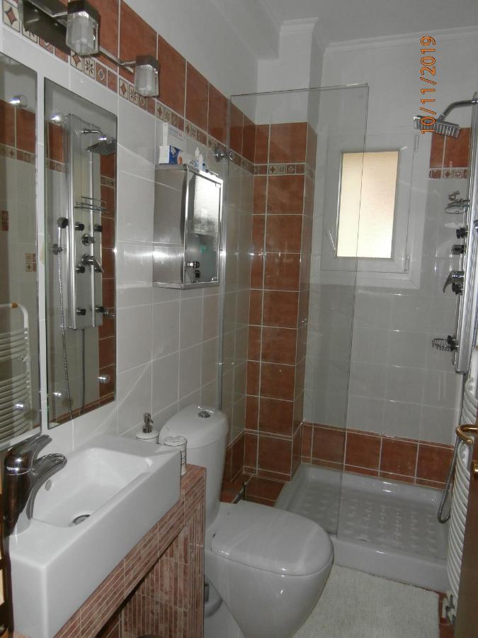 Classic Apartment With Beautiful View Kastoria Extérieur photo